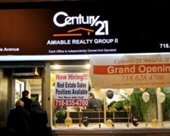 Photo depicting the building for CENTURY 21 Amiable II