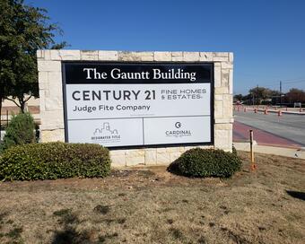 Photo depicting the building for CENTURY 21 Judge Fite Company