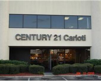 Photo depicting the building for CENTURY 21 Carioti