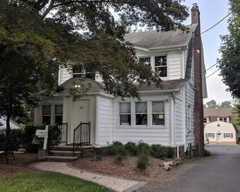 Photo depicting the building for CENTURY 21 Professional Realty