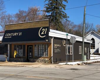 Photo depicting the building for CENTURY 21 Northland
