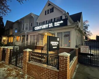 Photo depicting the building for CENTURY 21 Monticello Realty