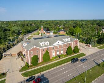 Photo depicting the building for CENTURY 21 Curran & Oberski