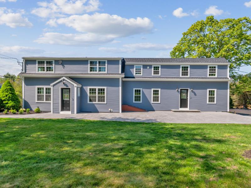 CENTURY 21 Real Estate Property