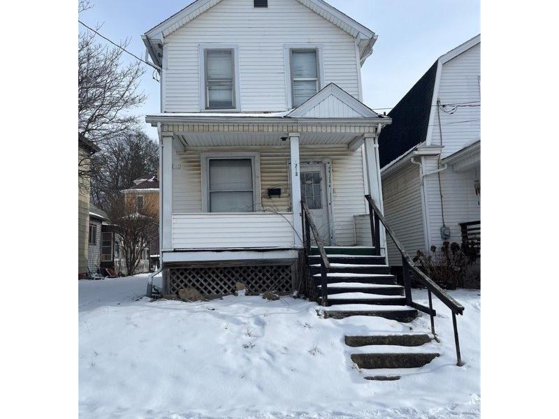 713 Monroe Street, New Castle, PA 16101 - MLS# 1686106