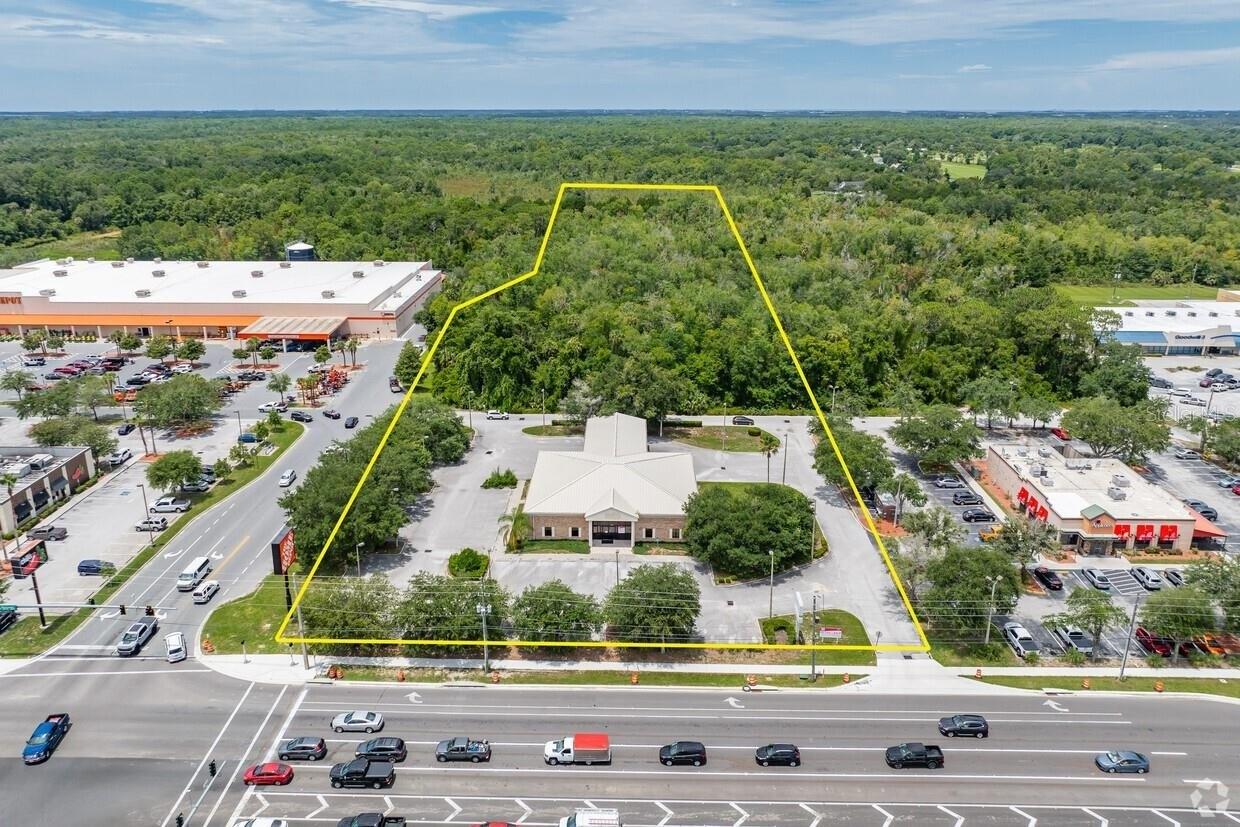 Property Image for 180 N Suncoast Boulevard