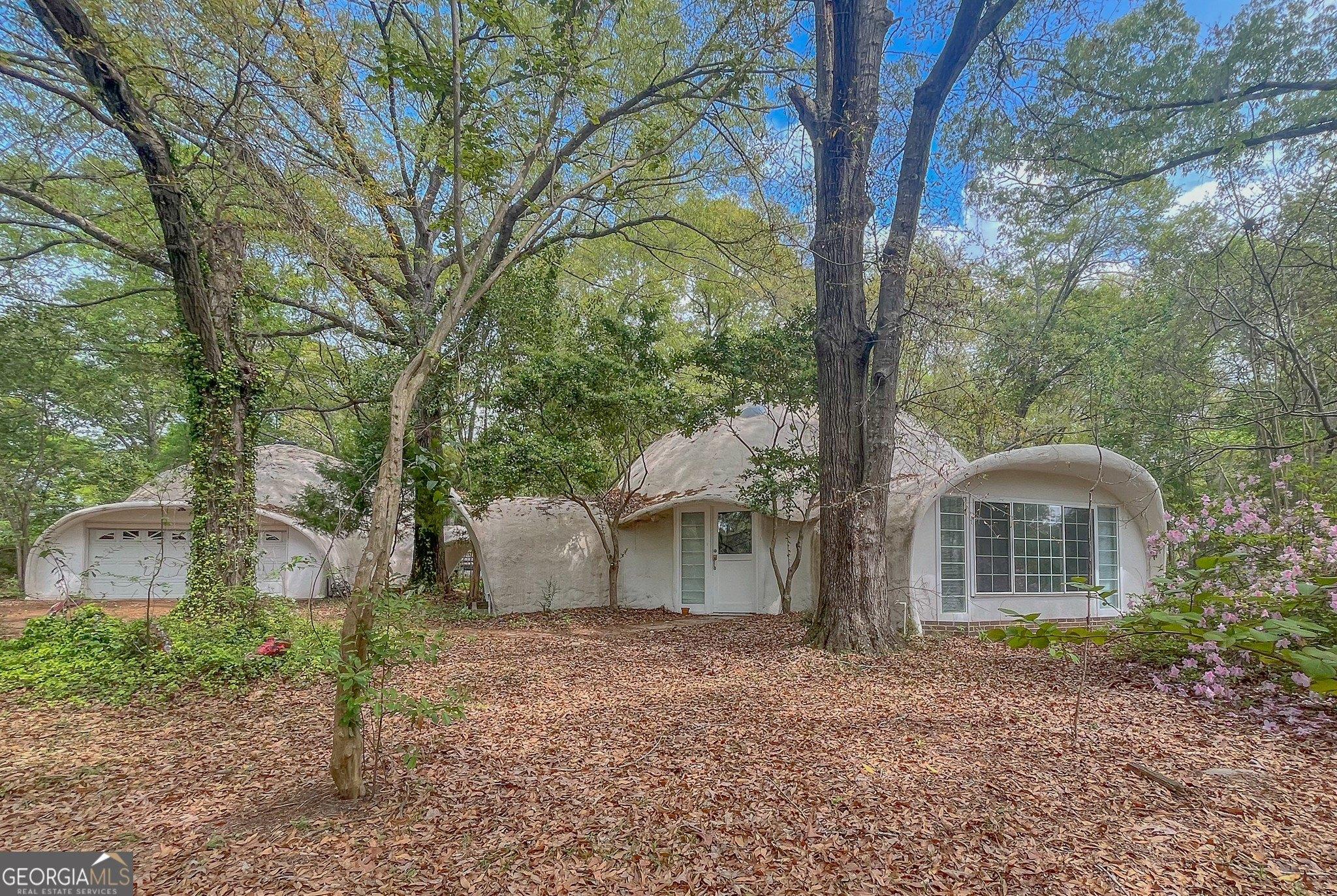 Property Image for 853 West Lake Drive