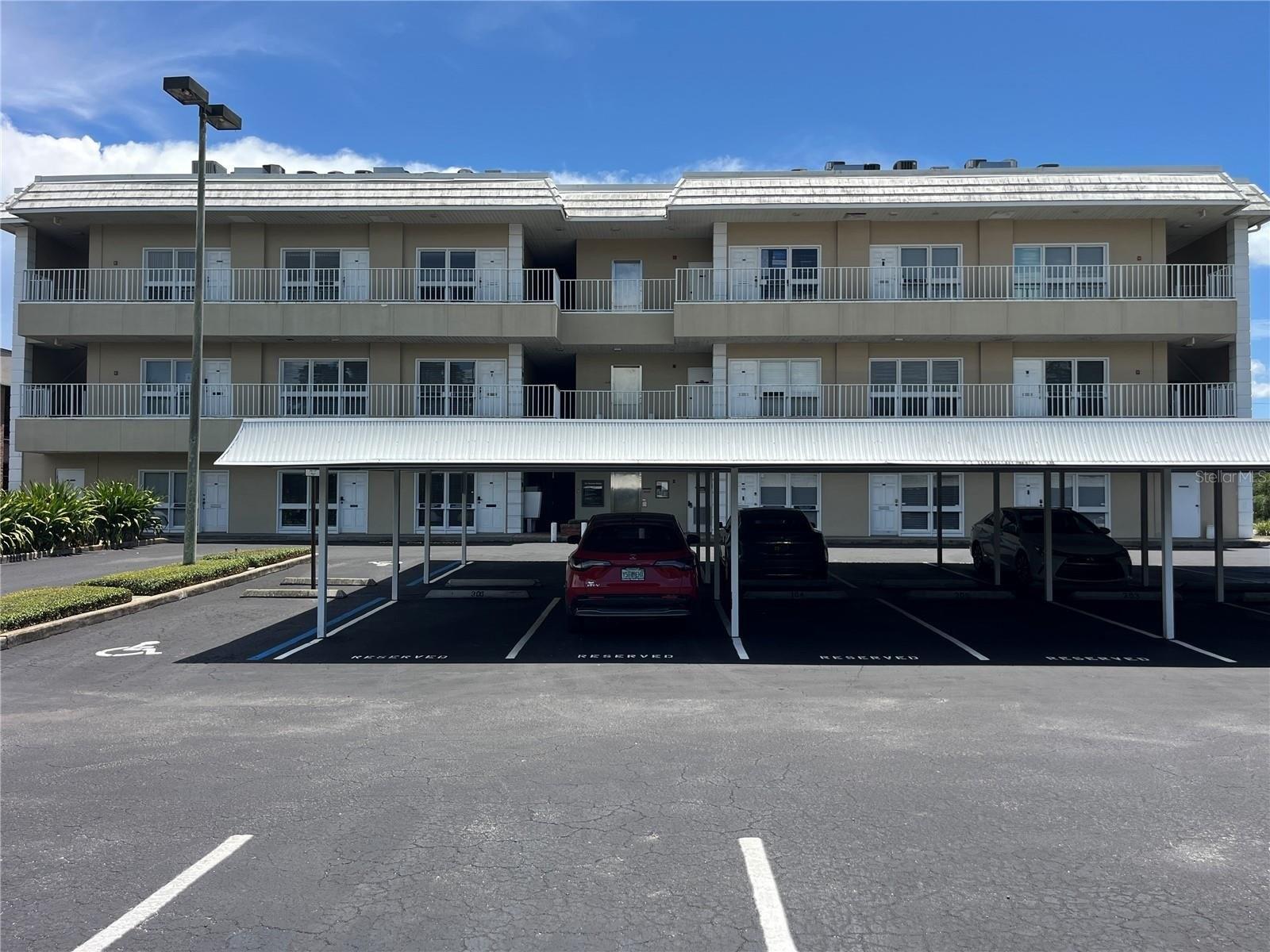 Property Image for 425 W Colonial Drive 101