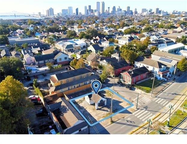 Property Image for 2100 ST. CLAUDE Avenue