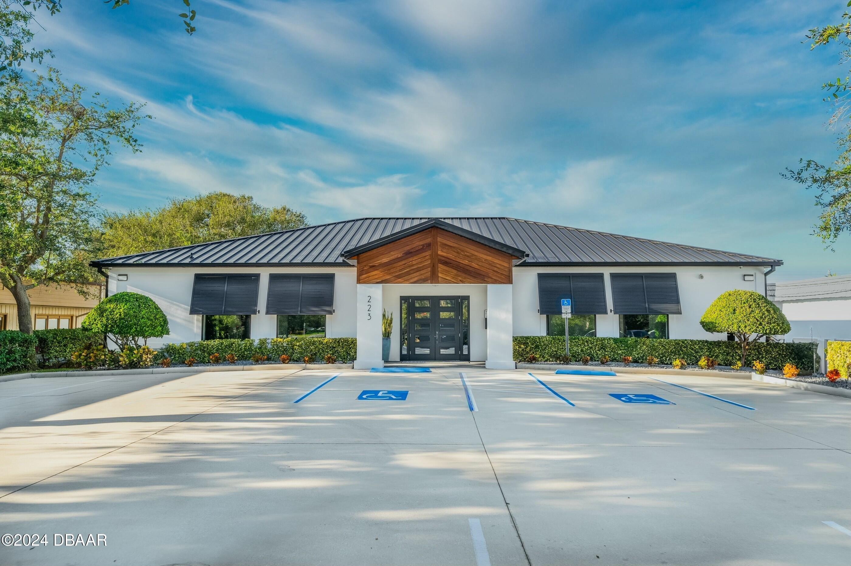 Property Image for 223 N Causeway