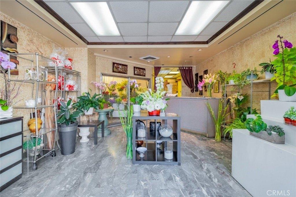 Property Image for 515 S Olive Street