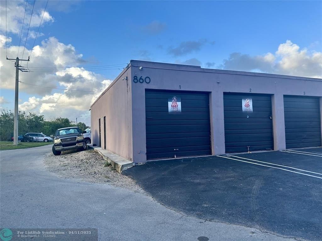 Property Image for 860 NW 45th St 1 & 2