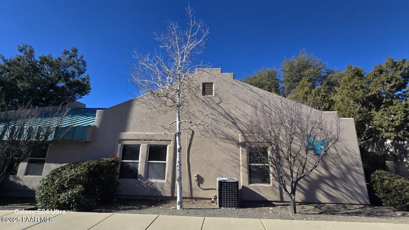 Property Image for 1650 Willow Creek Road