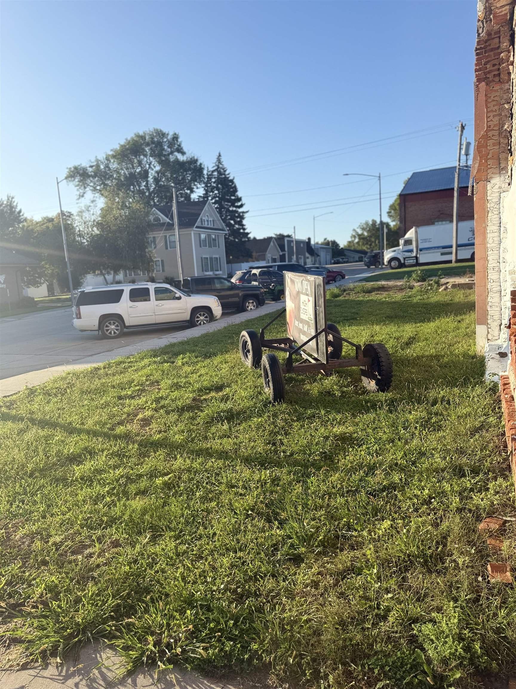 Property Image for 301 Main Street