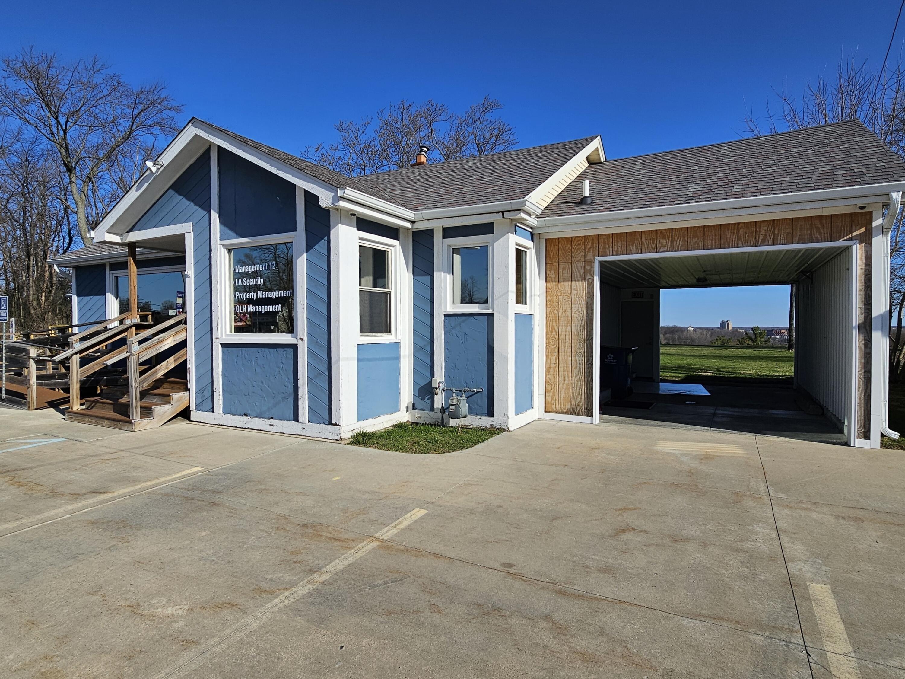 Property Image for 293 E Columbia Avenue