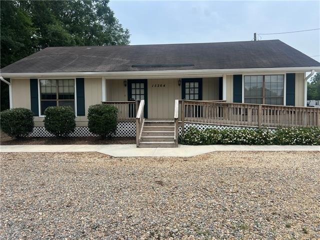 Property Image for 15264 CLUB DELUXE Road