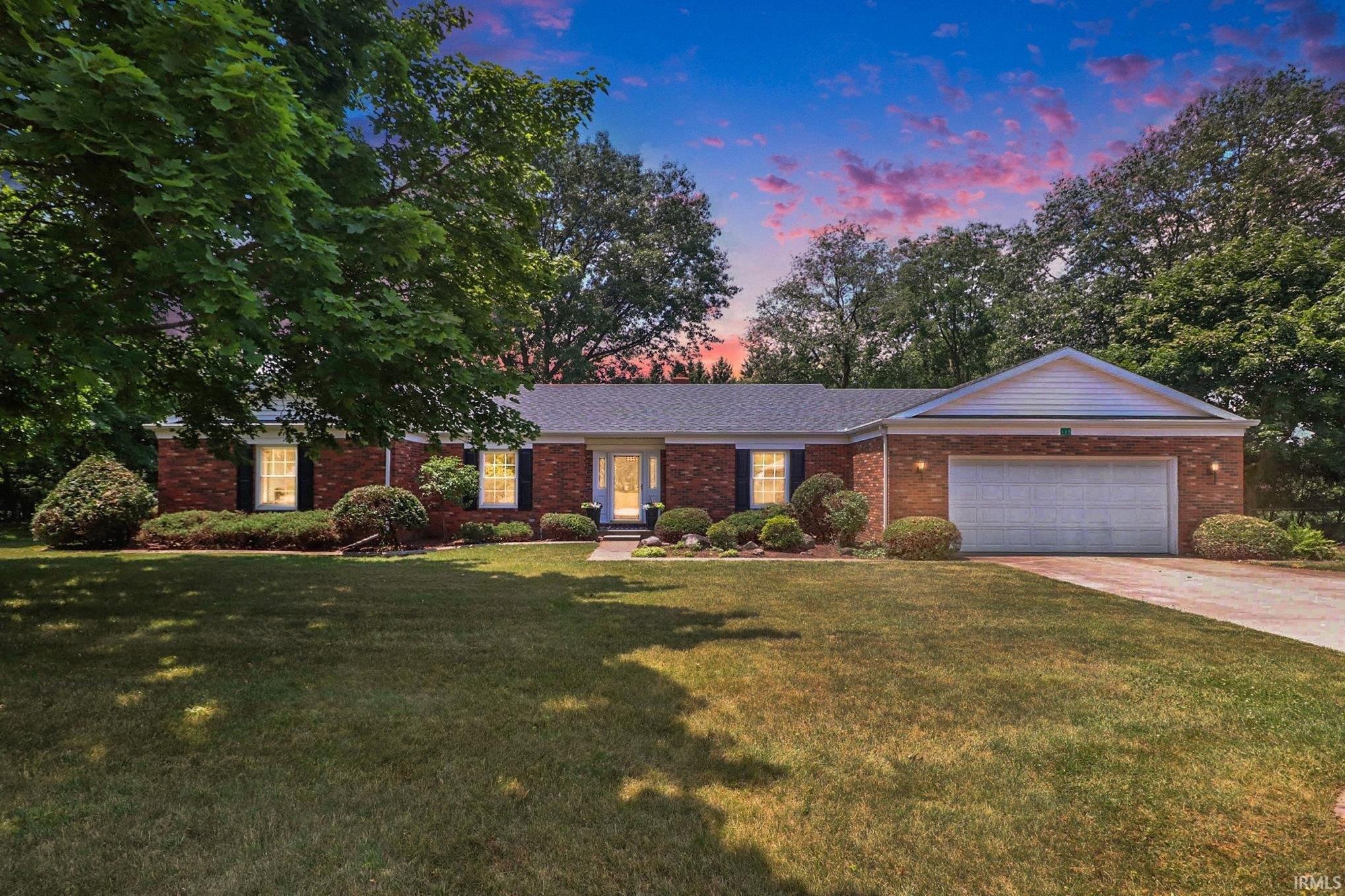 Middlebury Real Estate Find Houses & Homes for Sale in Middlebury, IN