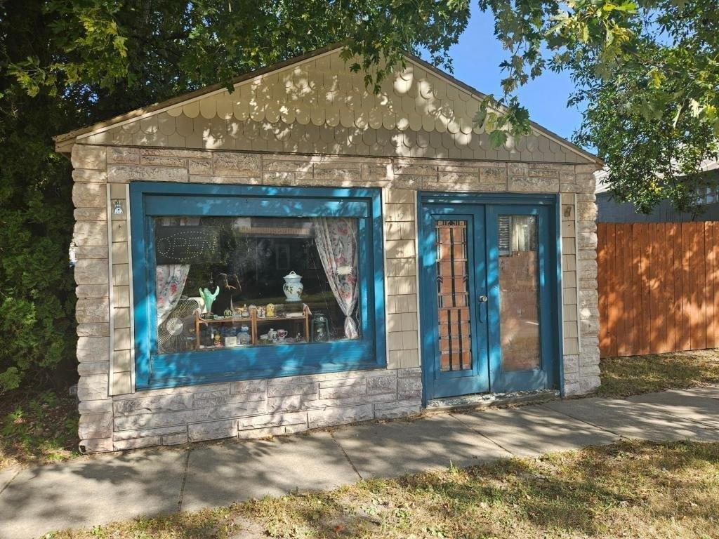 Property Image for 130 1st Street N