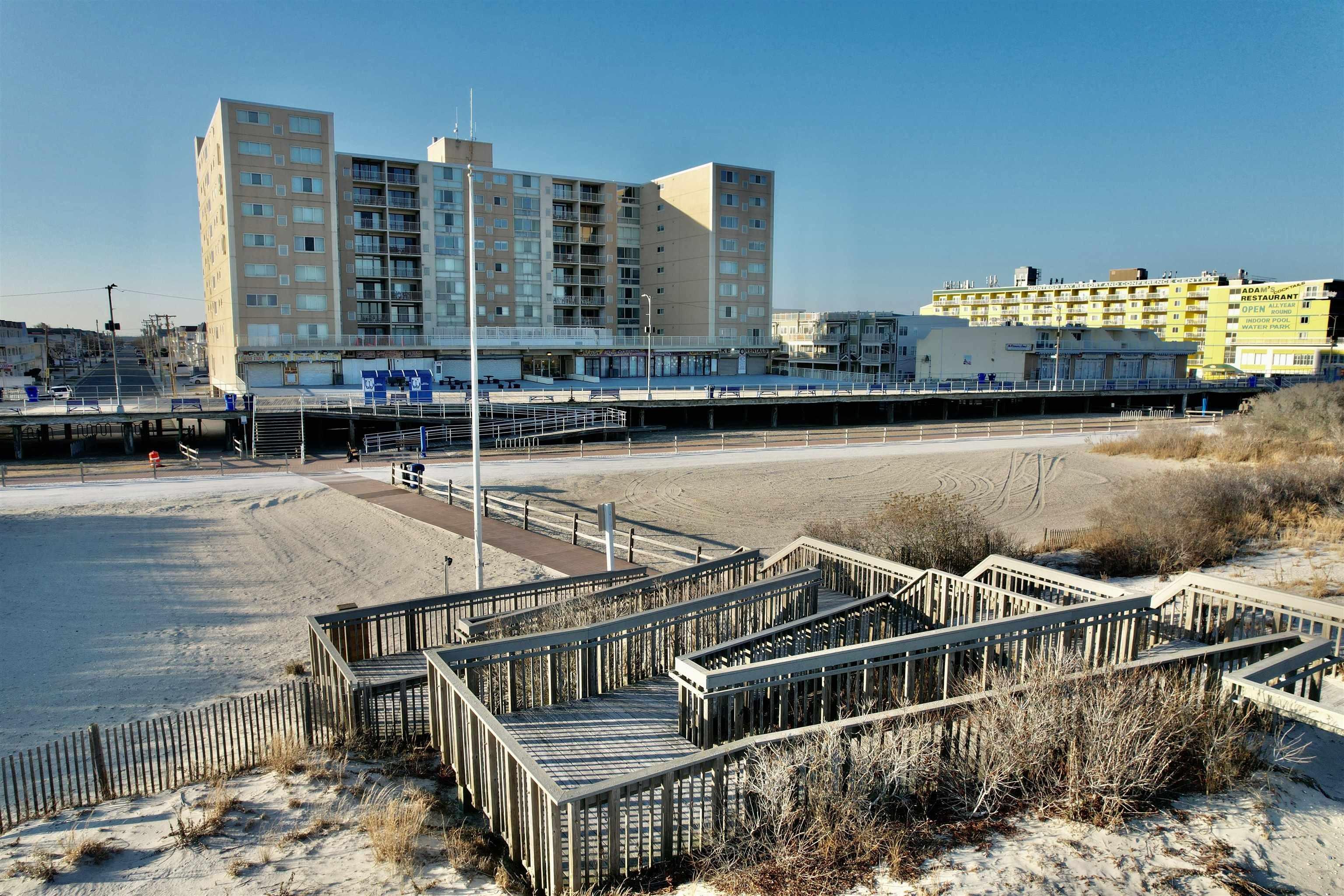 Property Image for 1900 Boardwalk 509