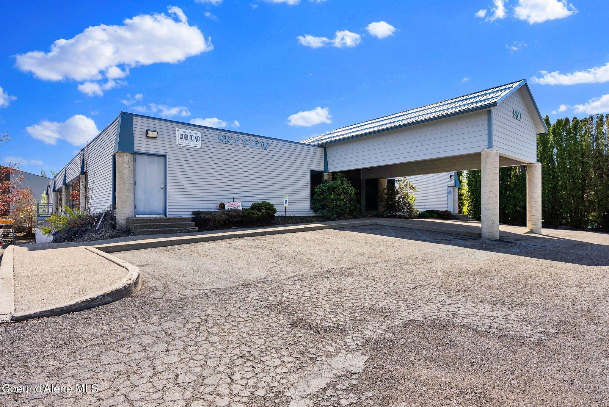 Property Image for 950 W Ironwood Dr #1