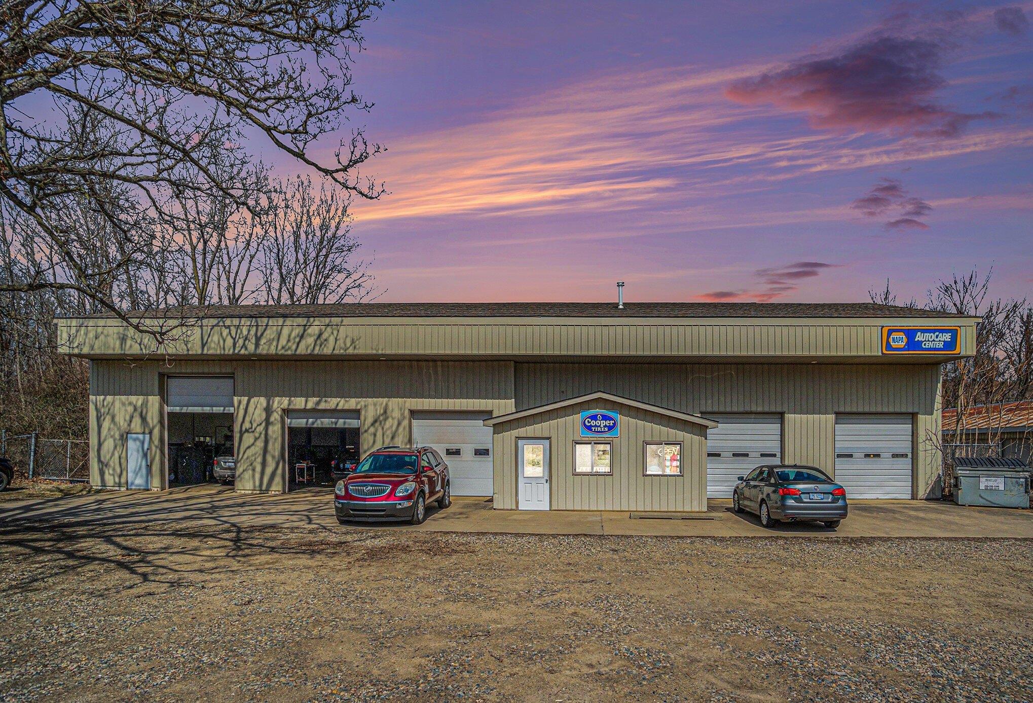 Property Image for 4746 Capital Avenue SW