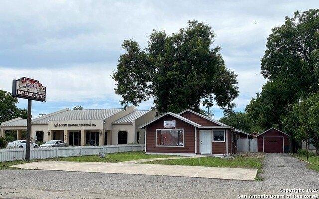 Property Image for 710 E Main St