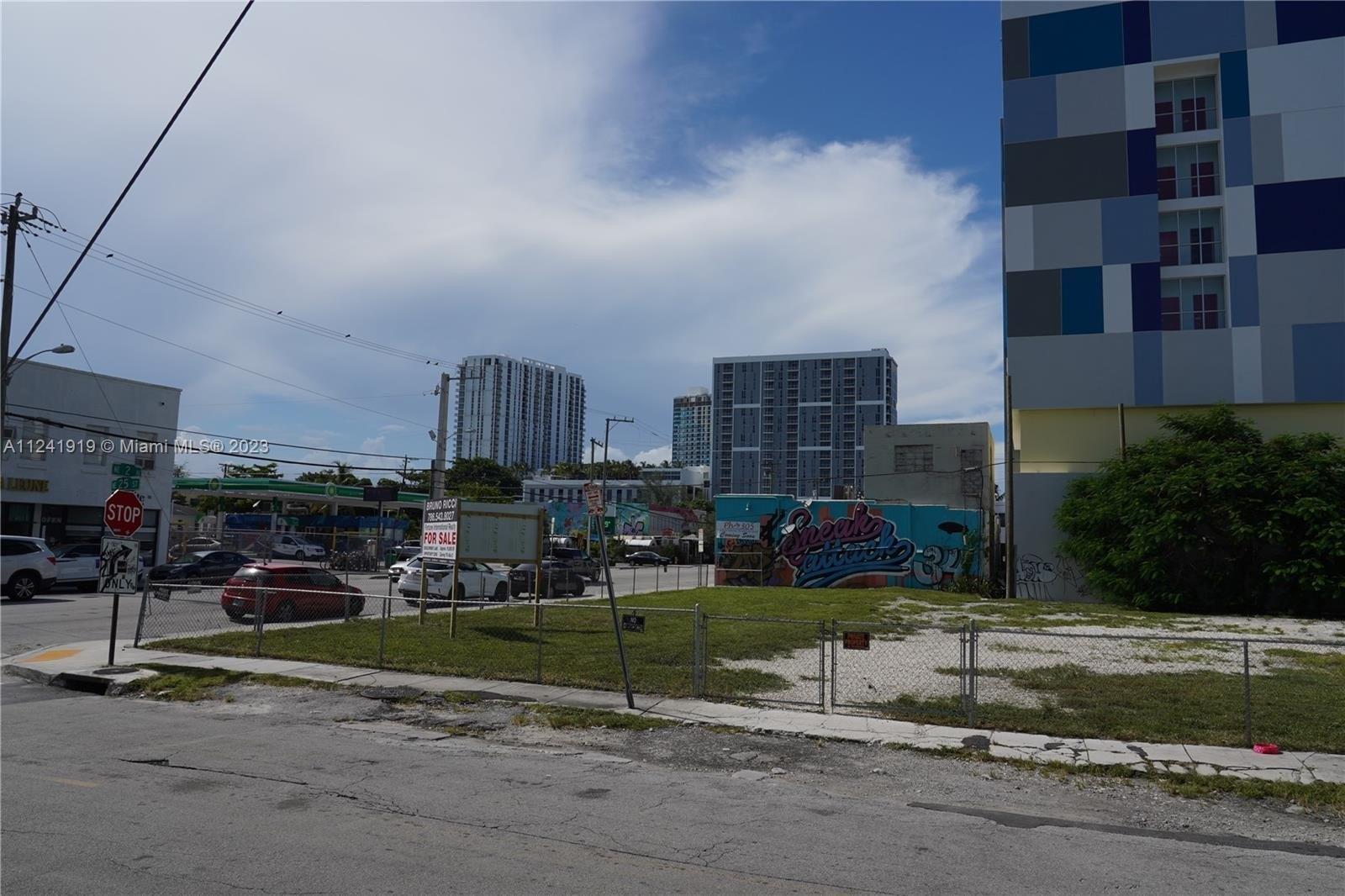 Property Image for 215 NE 25th St