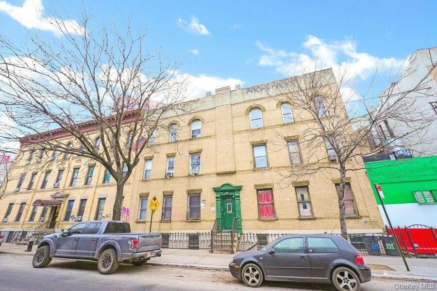Property Image for 695 MEEKER Avenue