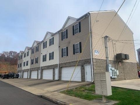 Property Image for 128 Ash St