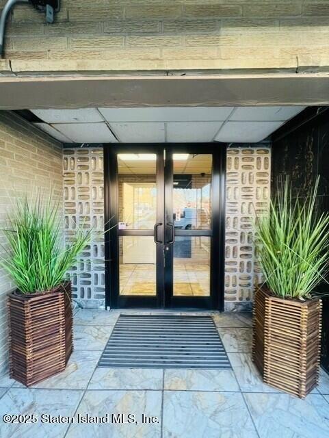 Property Image for 2375 Richmond Road #1
