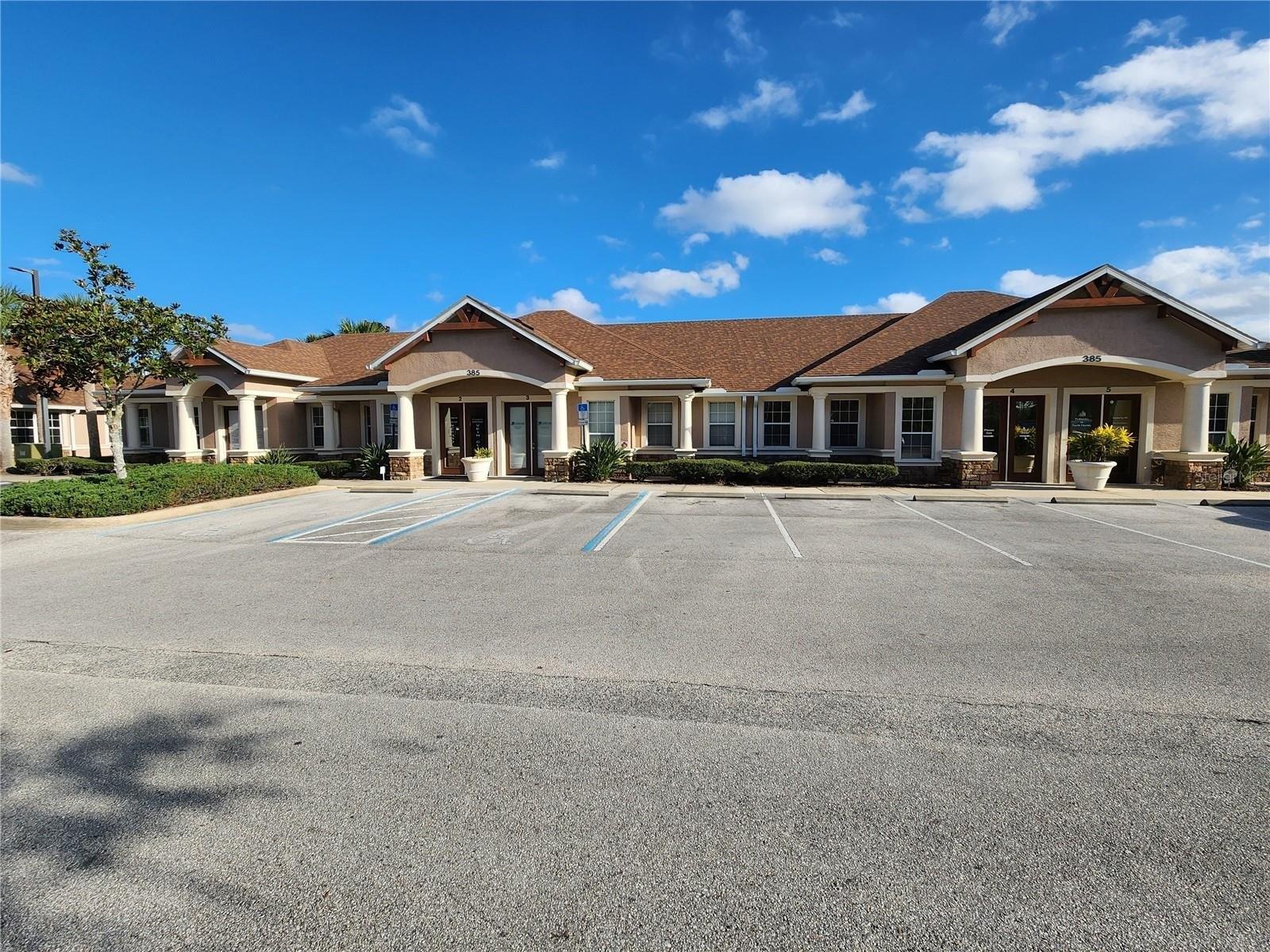 Property Image for 385 Palm Coast Parkway Sw 3