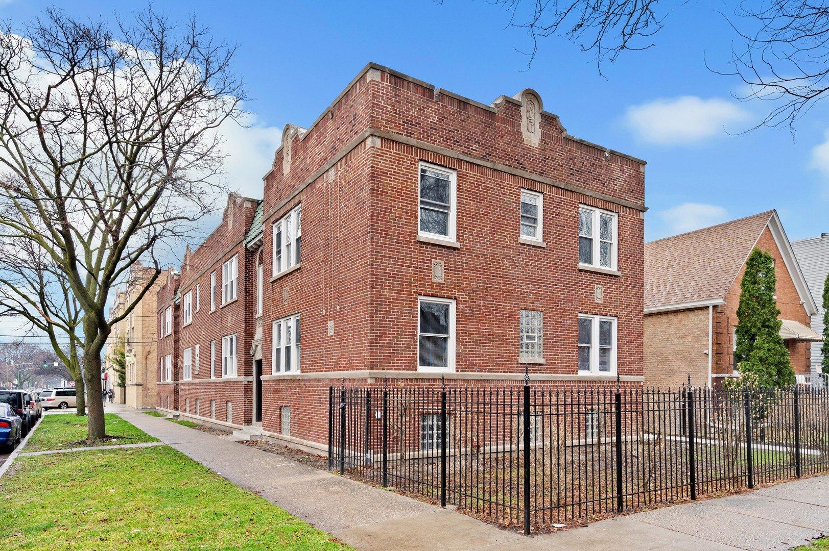 Property Image for 2420 N Kilbourn Avenue