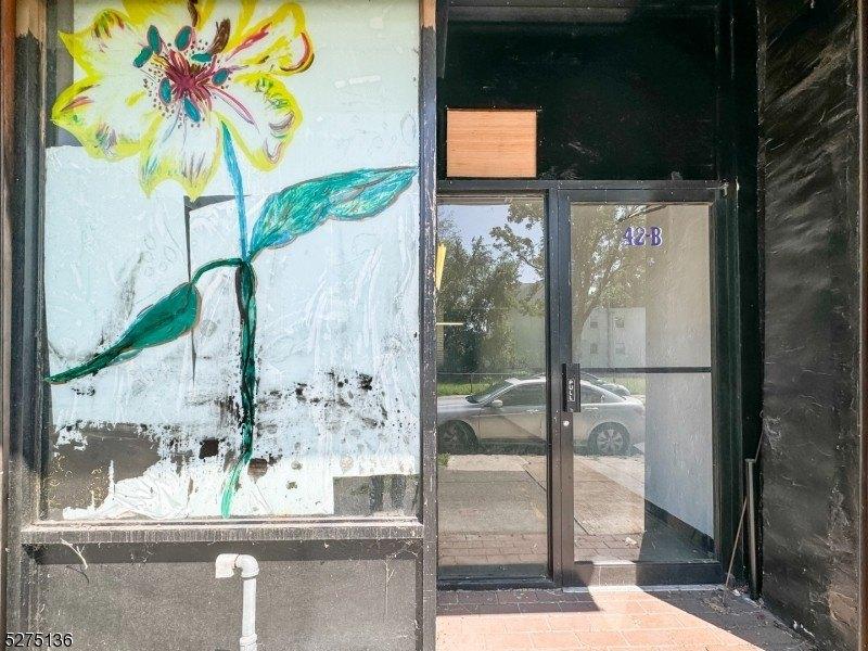 Property Image for 42b 4Th Ave