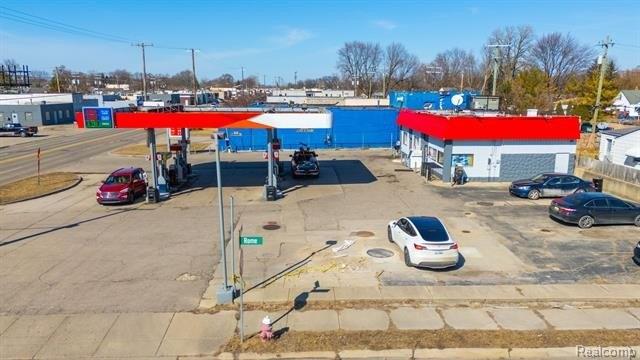 Property Image for 22600 DEQUINDRE Road