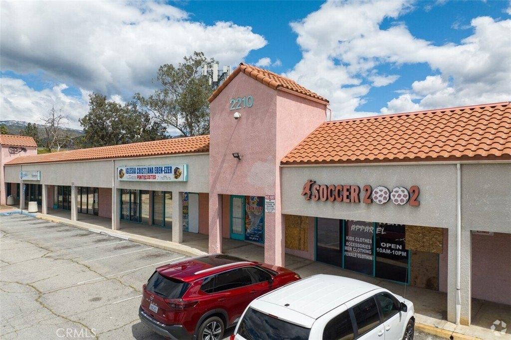 Property Image for 2210 E Highland Avenue