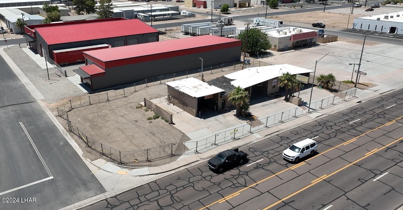 Property Image for 501 W Riverside Dr