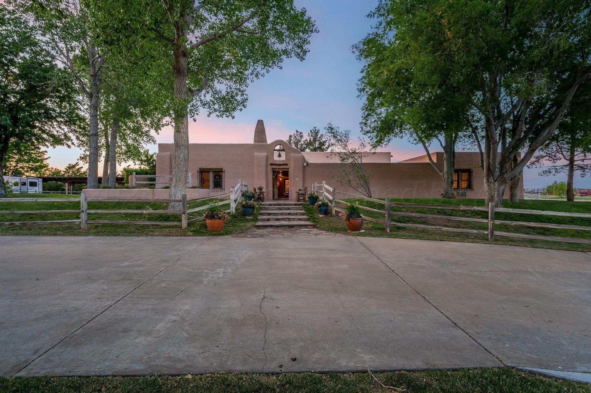 Century 21 Borger