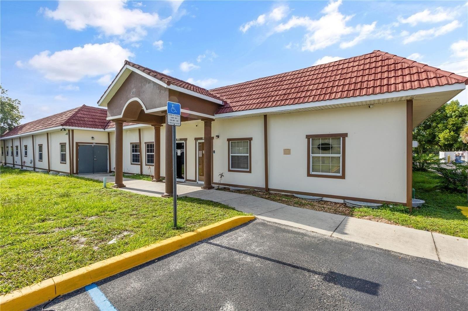 Property Image for 401 E North