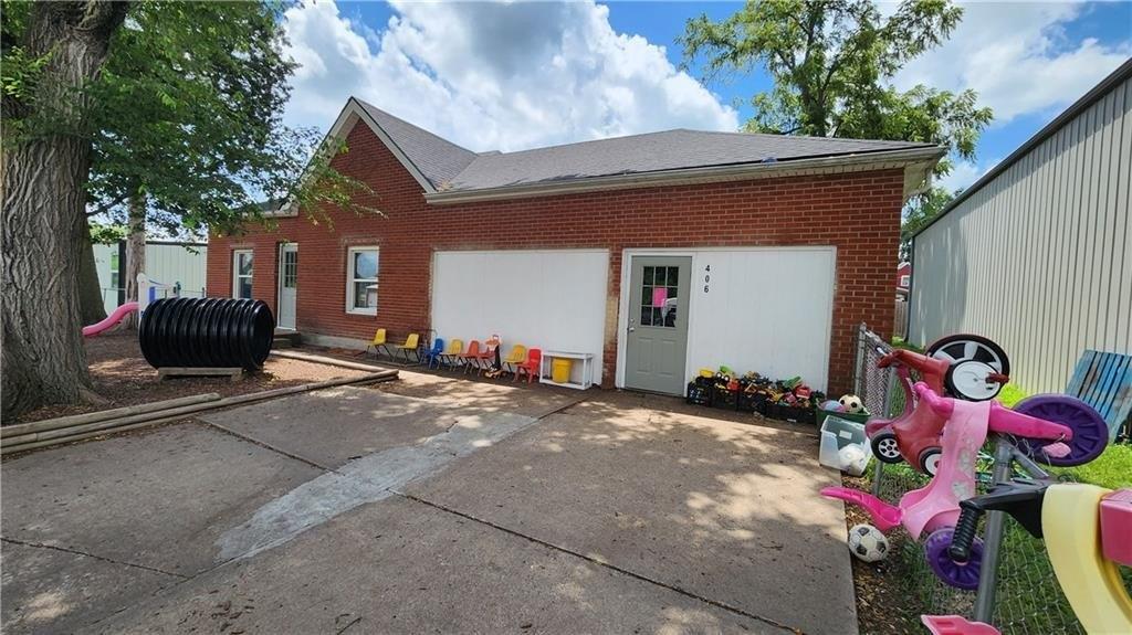 Property Image for 406 S Main Street