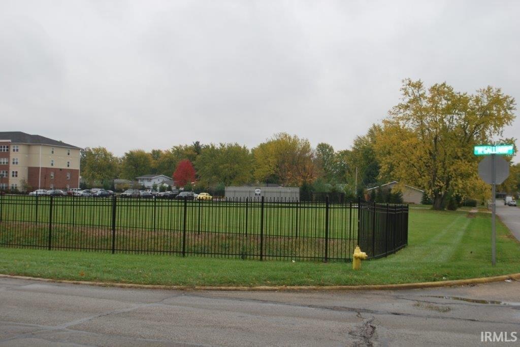 Property Image for 2011 W McGalliard Road