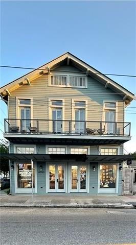 Property Image for 4000 MAGAZINE Street