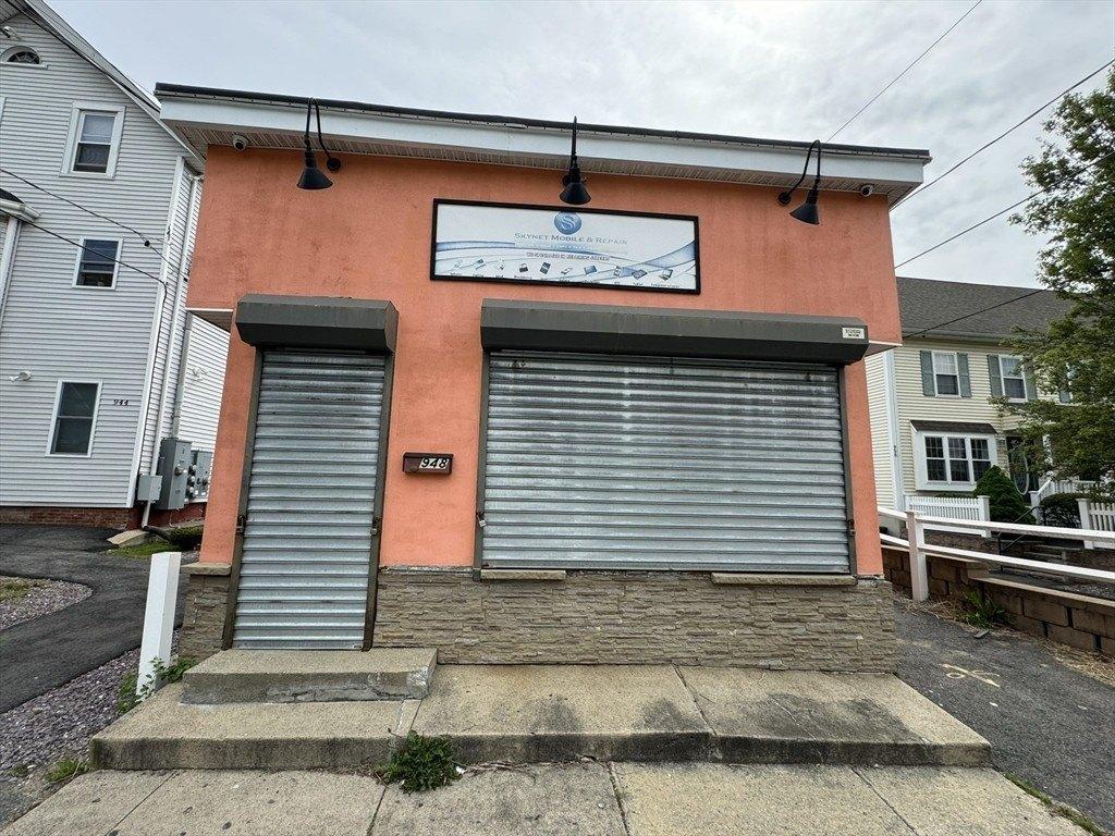 Property Image for 948 Warren Ave