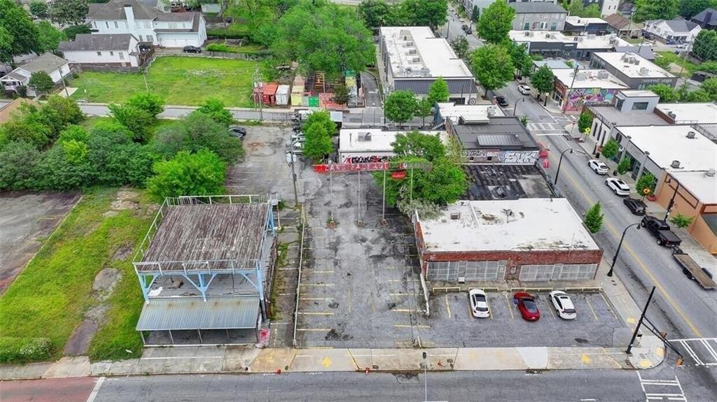 Property Image for 646 Fraser Street SE