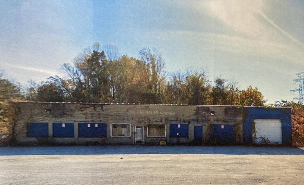 Property Image for 1200 West Second St