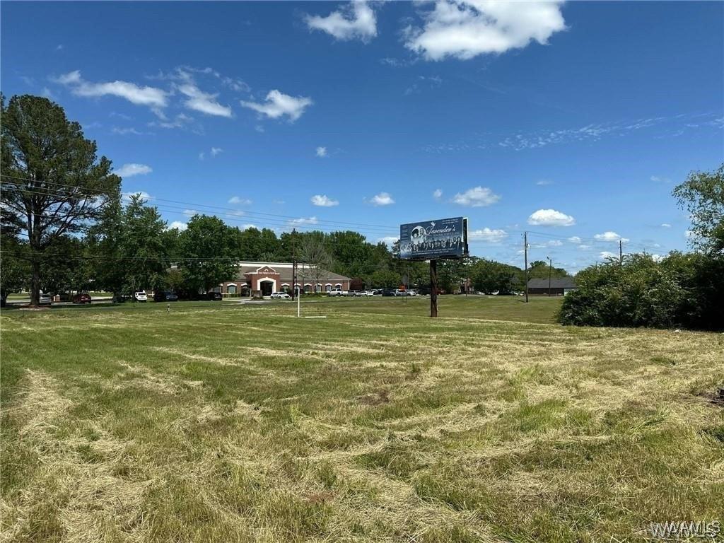 Property Image for 576 Highway 82 W