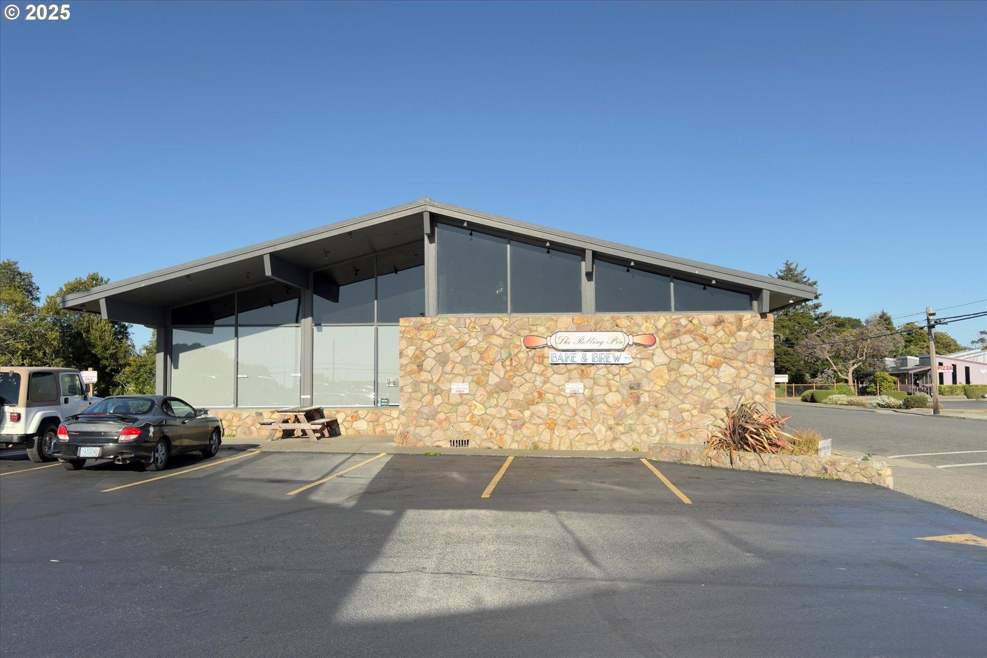 Property Image for 215 Se 10th St