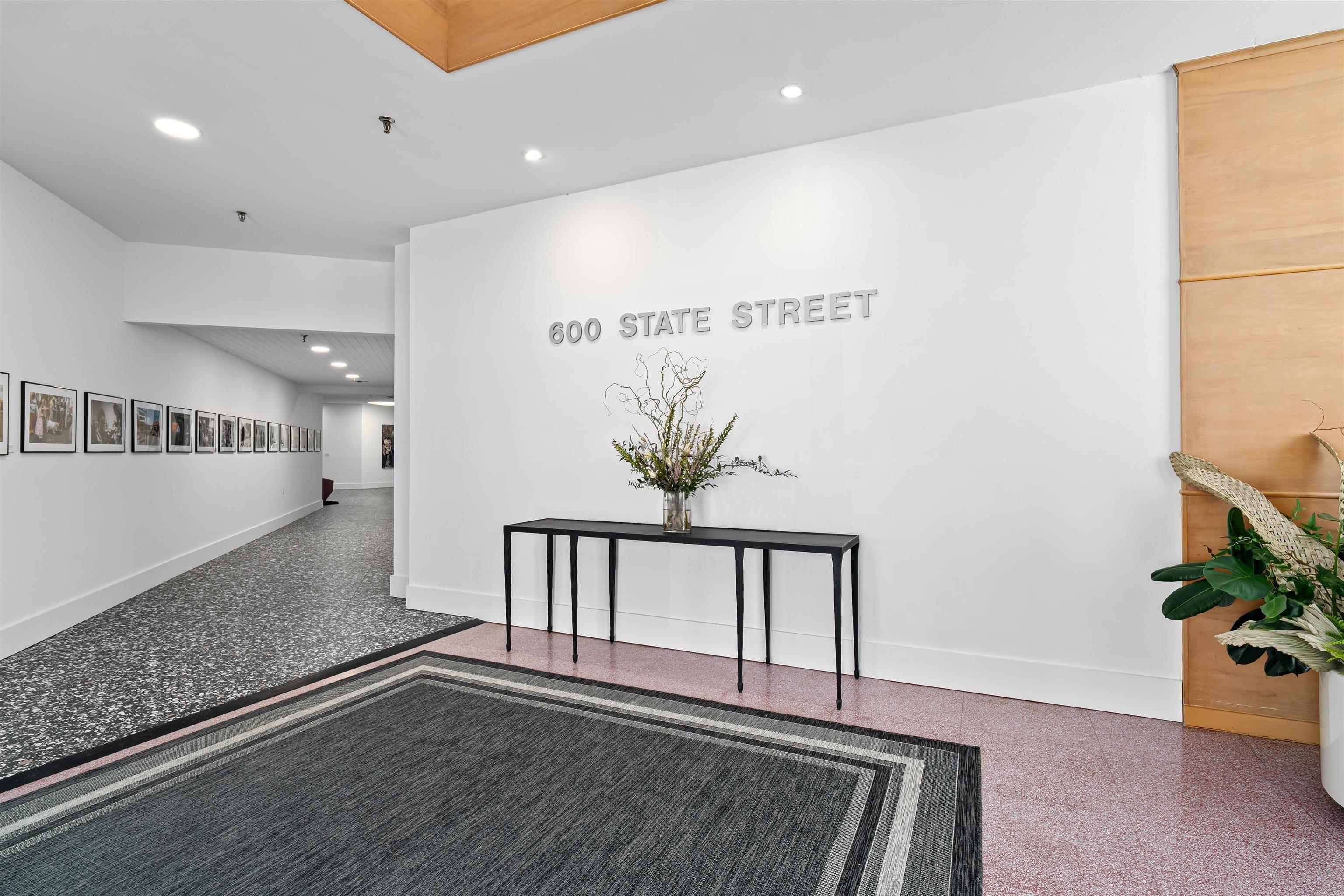 Property Image for 600 State Street 4