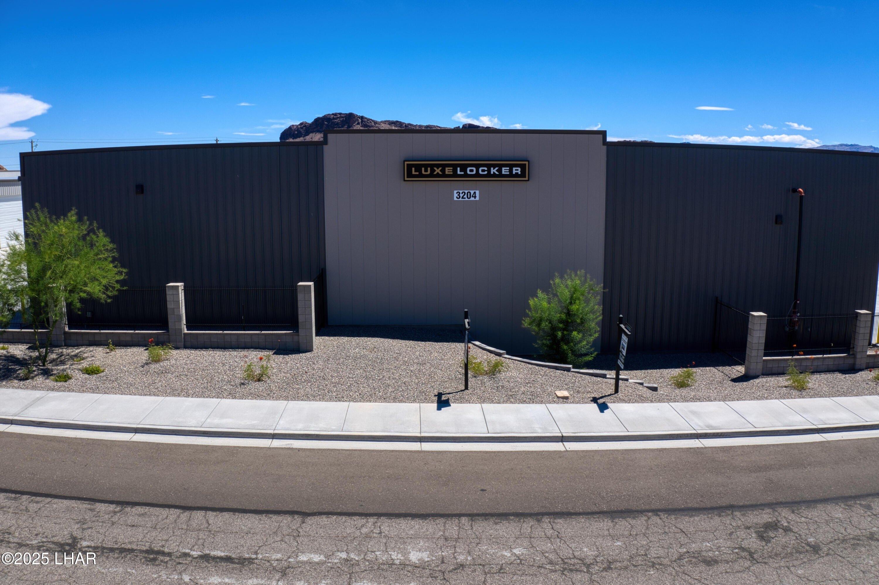Property Image for 3204 Sweetwater Ave C33