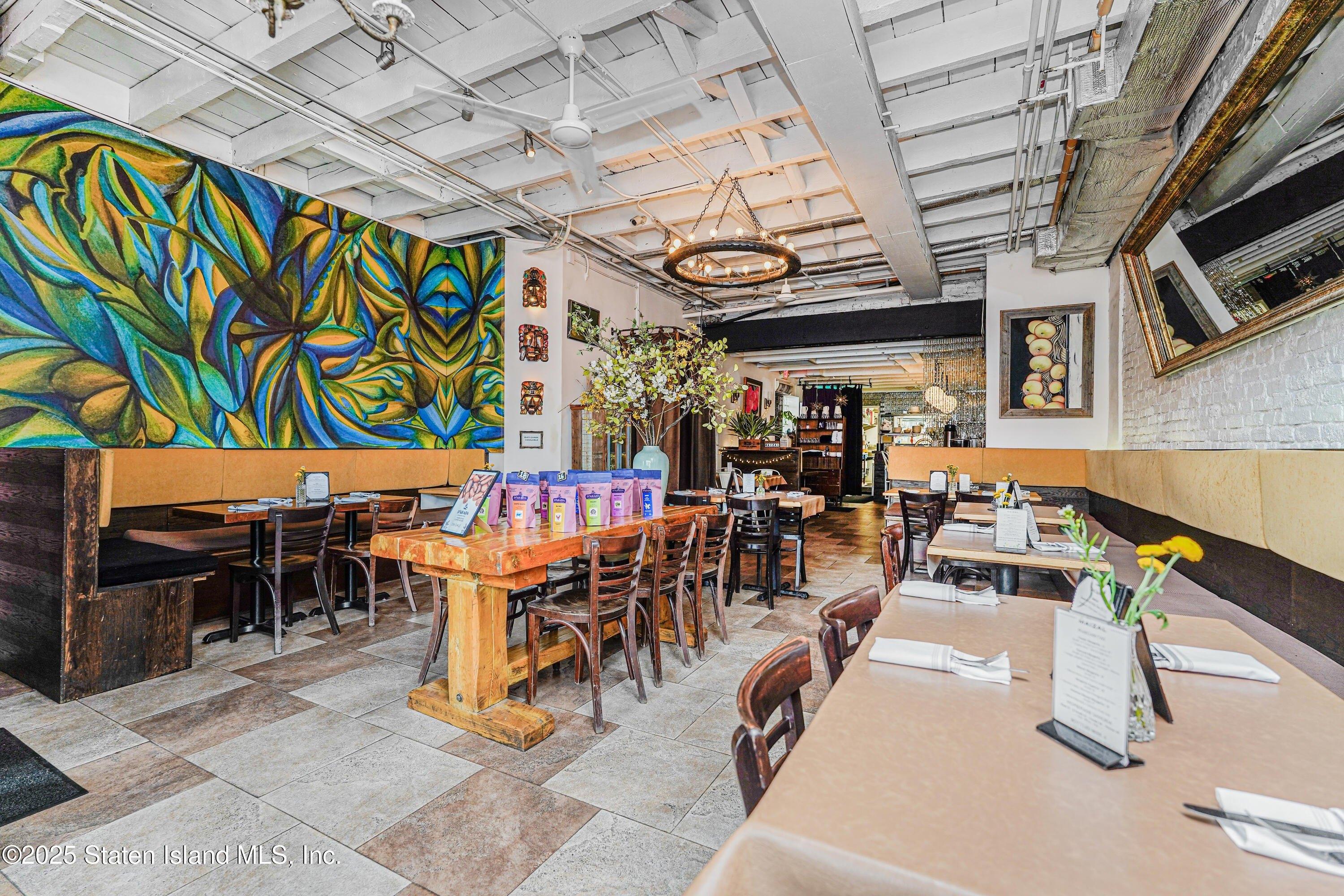 Property Image for 990 Bay Street