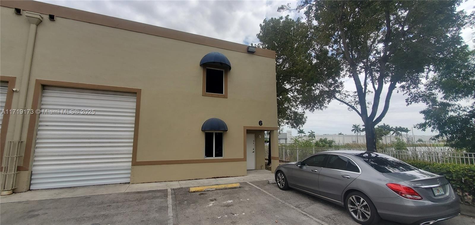 Property Image for 10810 NW 138th St 6-D